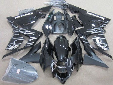 2004-2005 Kawasaki ZX10R Motorcycle Fairings - Black with White Flame Canada