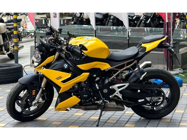 2021-2025 BMW S1000R Motorcycle Fairings - Yellow Canada