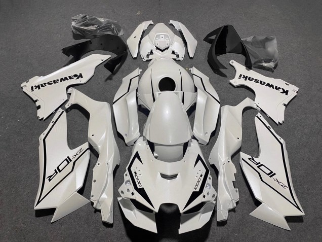 2021-2025 Kawasaki ZX10R Motorcycle Fairings - Pearl White Black Canada