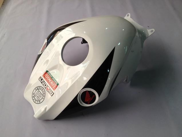2012-2016 Honda CBR1000RR Motorcycle Fairings - White Glossy Black Rizoma Playboy Canada