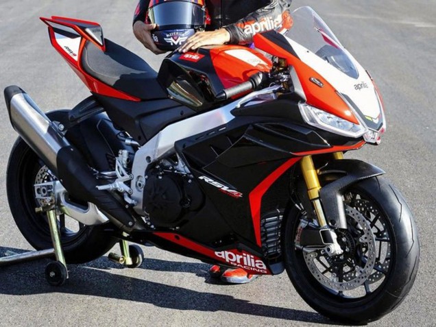 2021-2024 Aprilia RSV4 1100 Motorcycle Fairings - Black Red White Canada