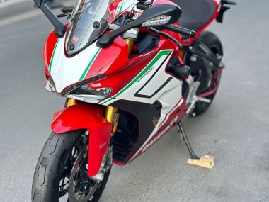 2017-2022 Ducati Supersport 939/939S Motorcycle Fairings - Red White Green Stripe Canada