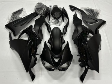 2023-2025 Kawasaki ZX6R Motorcycle Fairings - Matte Black Canada